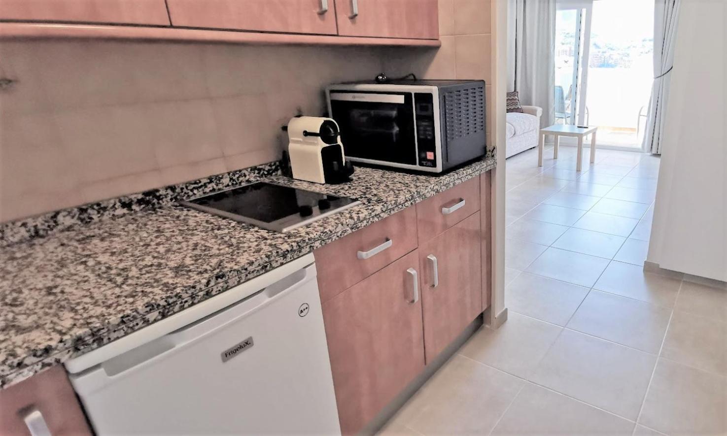 Benalmadena Front Line Sea View 1 Bedroom Large Apartment Esterno foto