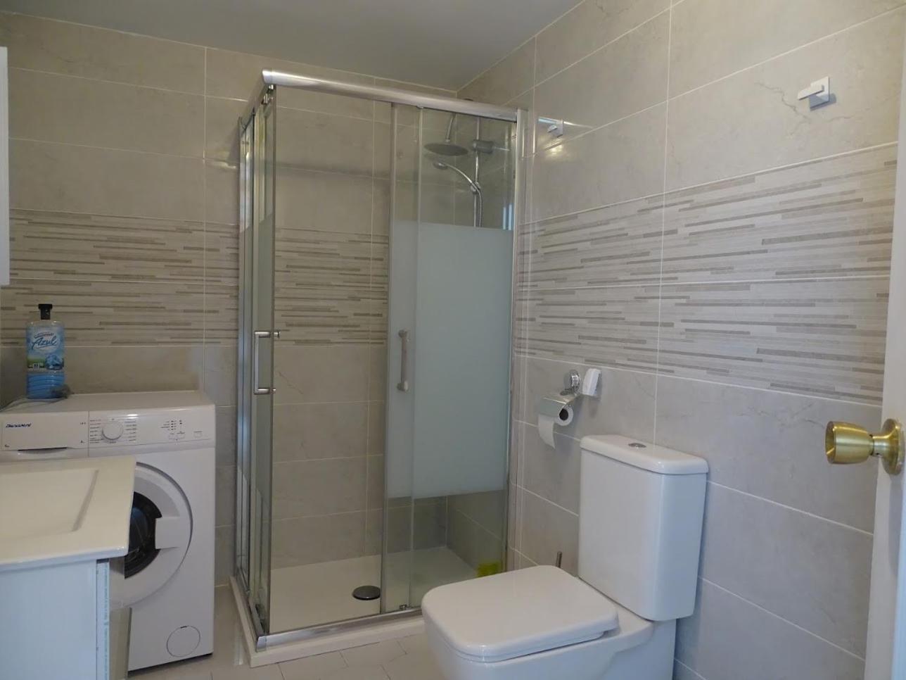 Benalmadena Front Line Sea View 1 Bedroom Large Apartment Esterno foto