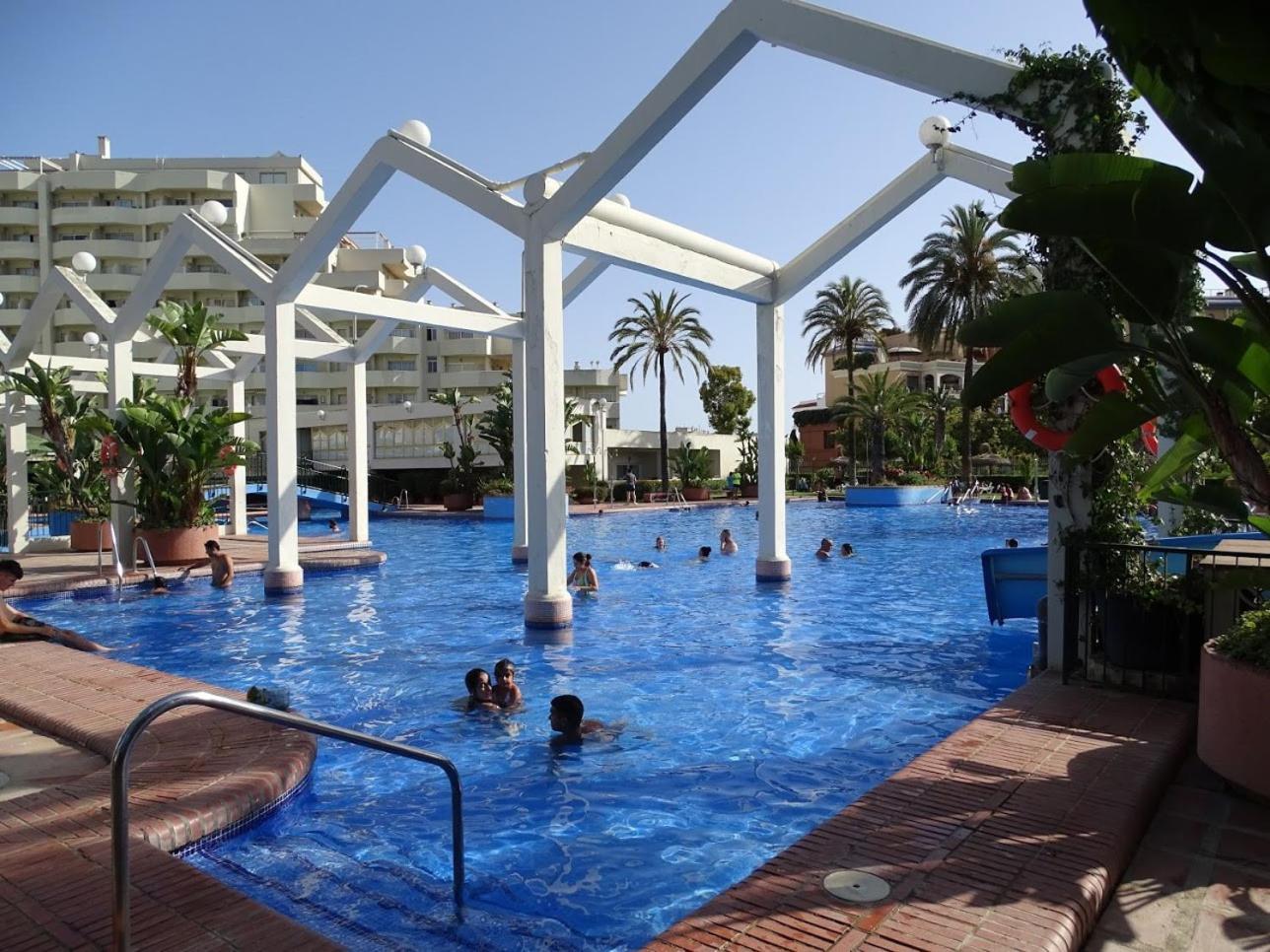 Benalmadena Front Line Sea View 1 Bedroom Large Apartment Esterno foto